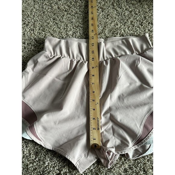 Under Armor Running Workout Gym Shorts Pink Women Size Medium Pink - Picture 8 of 9
